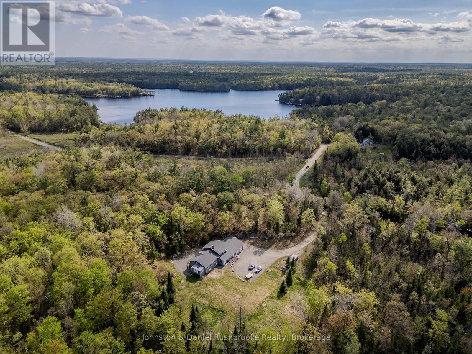 1267 SILVER LAKE ROAD Image 44