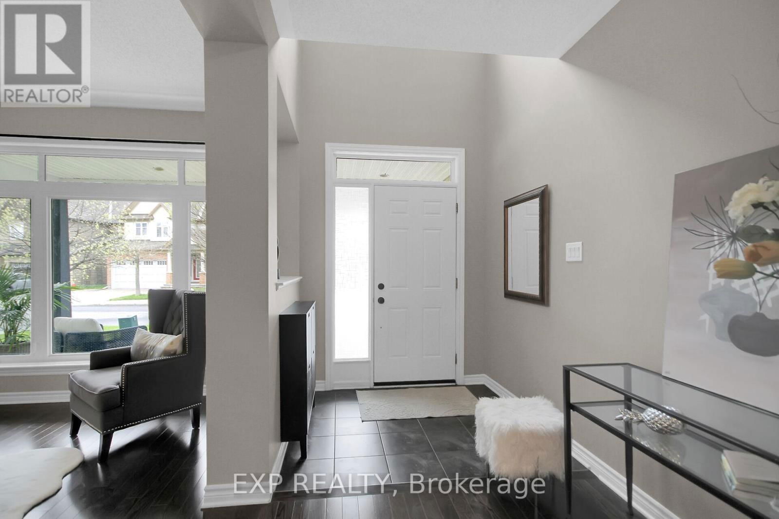 132 GRACEWOOD CRESCENT Image 4