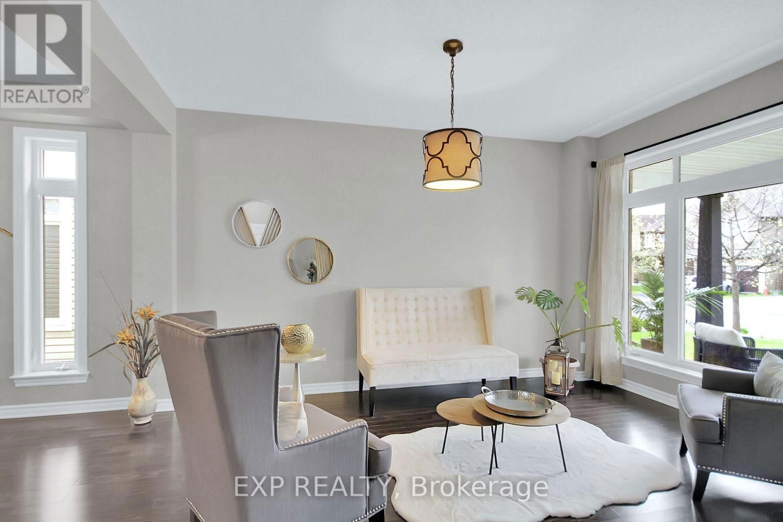 132 GRACEWOOD CRESCENT Image 7