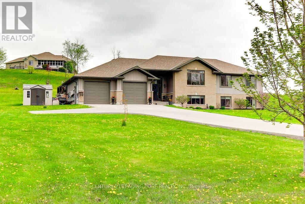 138 HIDDENVALLEY DRIVE Image 1