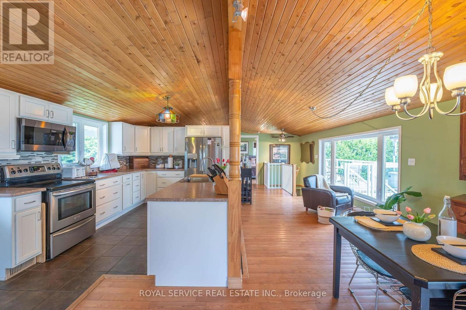 537 FOLEY ROAD Image 13