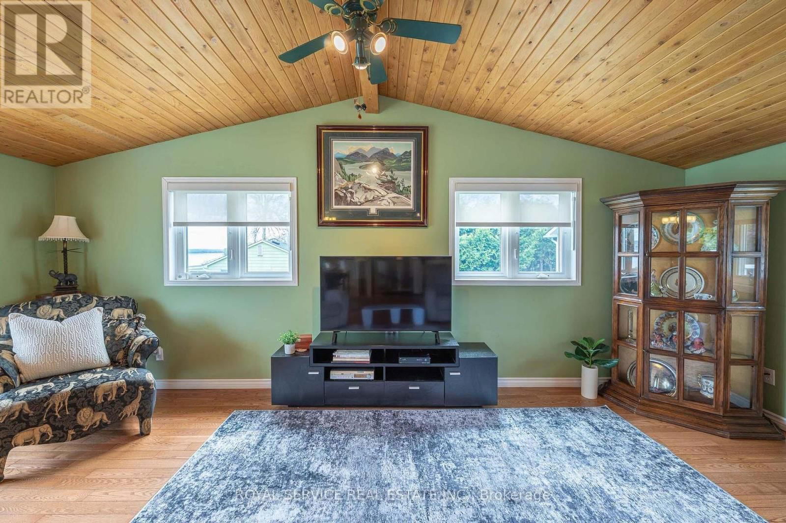 537 FOLEY ROAD Image 17