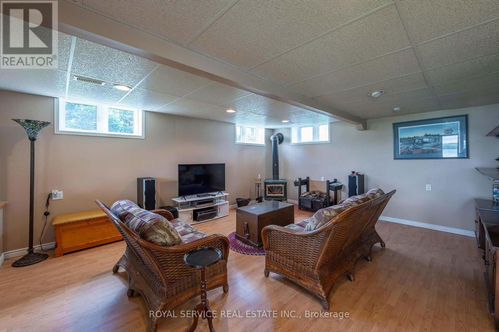 537 FOLEY ROAD Image 34