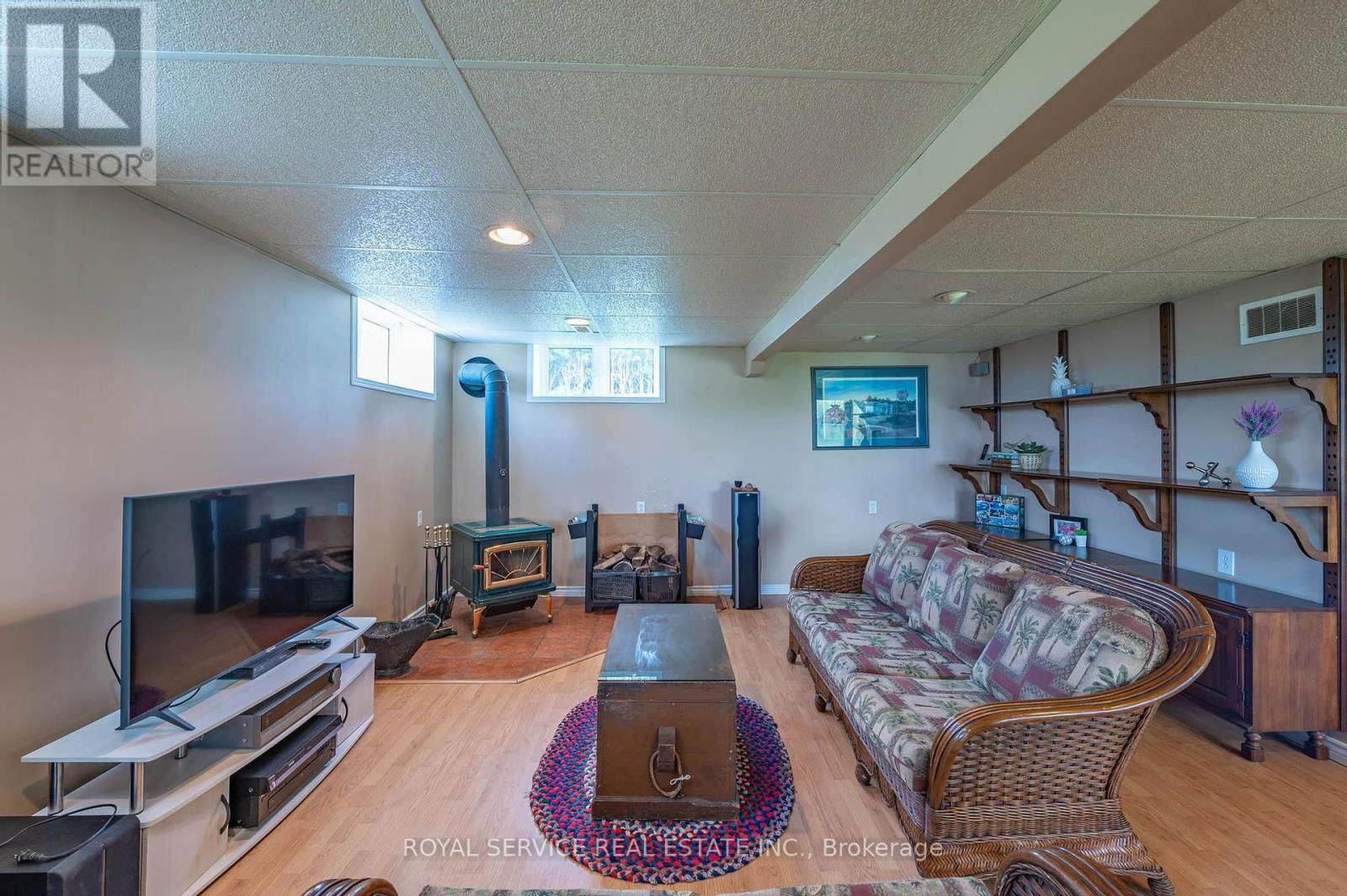 537 FOLEY ROAD Image 35