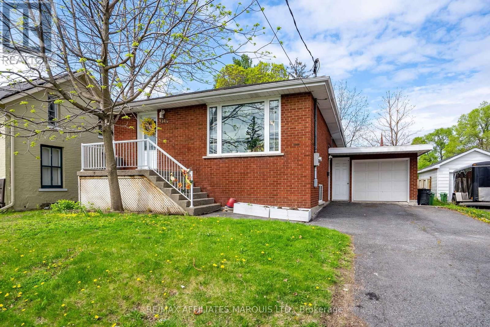 828 AUGUSTUS STREET Image 1