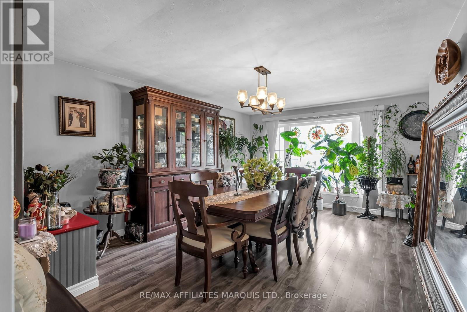 828 AUGUSTUS STREET Image 11