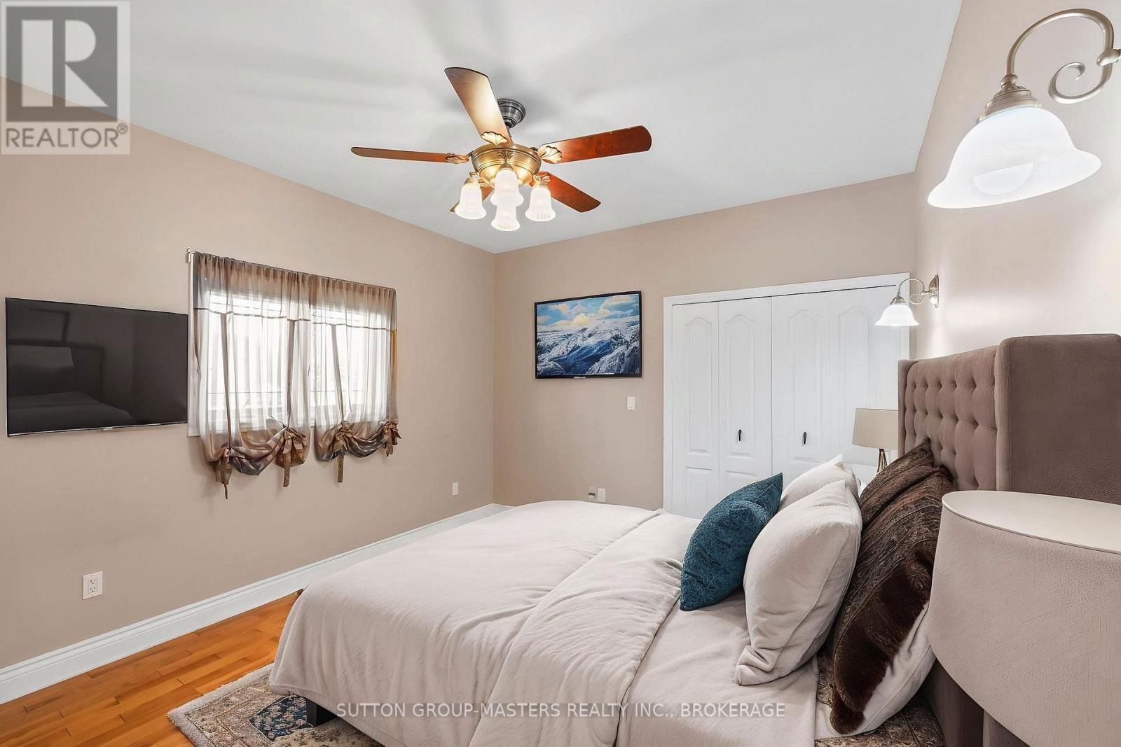 221 AMY LYNN DRIVE Image 24