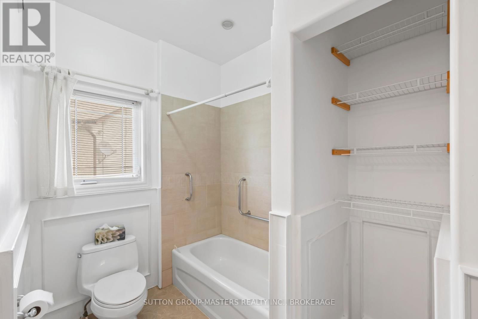 221 AMY LYNN DRIVE Image 26