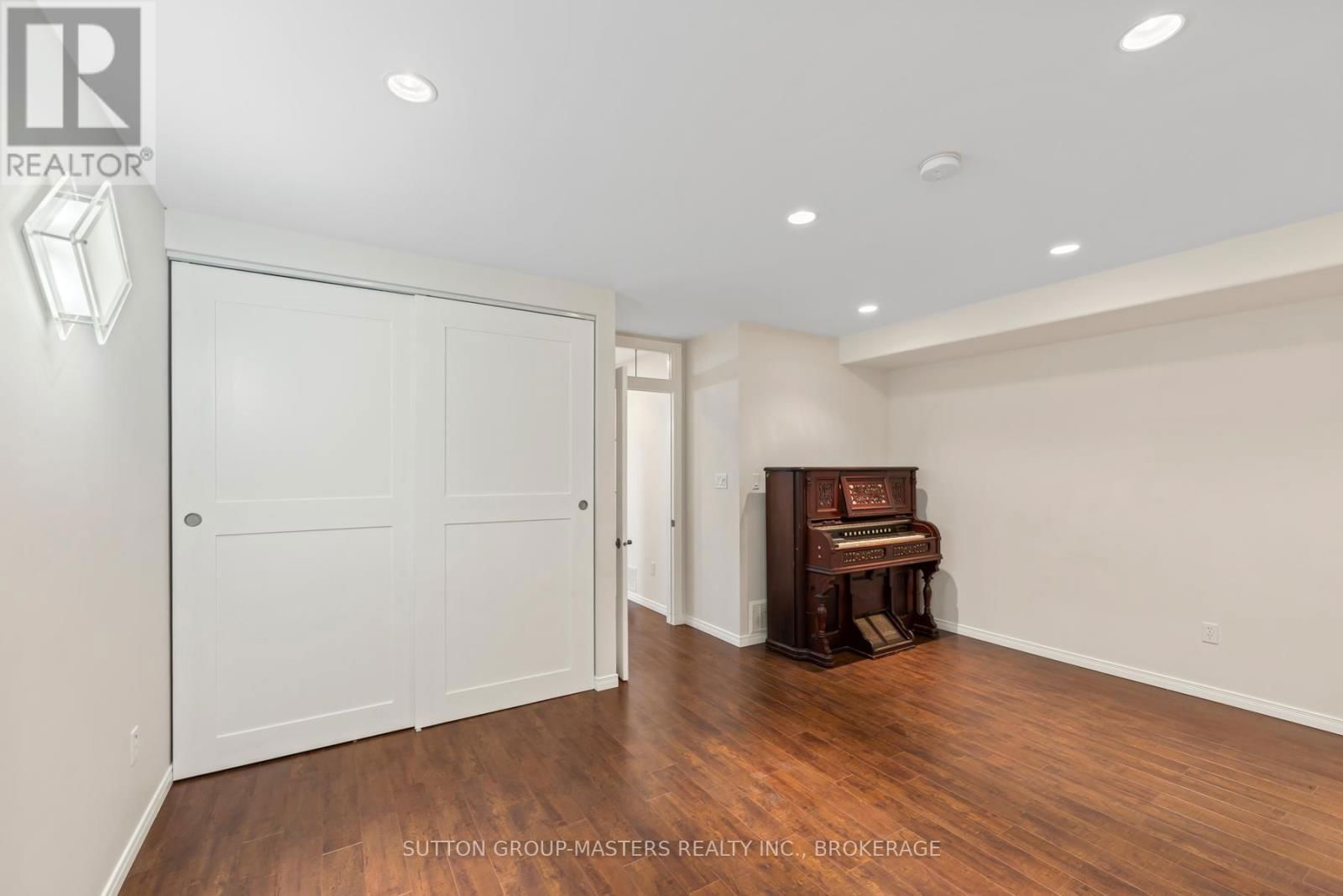 221 AMY LYNN DRIVE Image 39