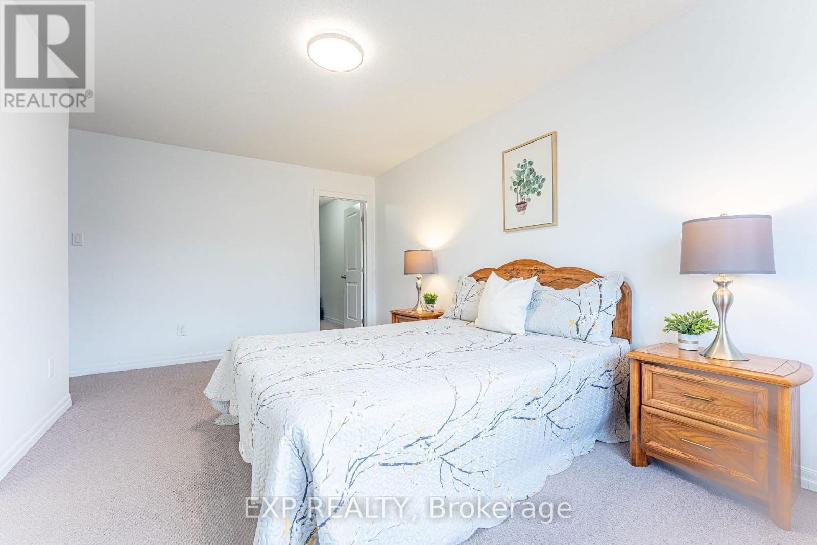 137 HAWKESWOOD DRIVE Image 24