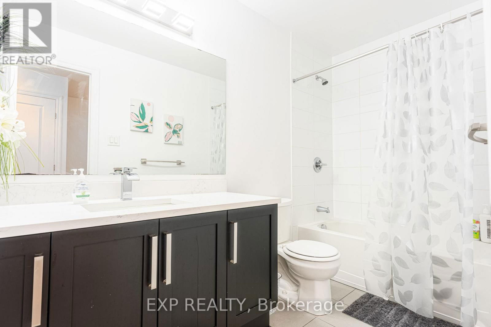 137 HAWKESWOOD DRIVE Image 27