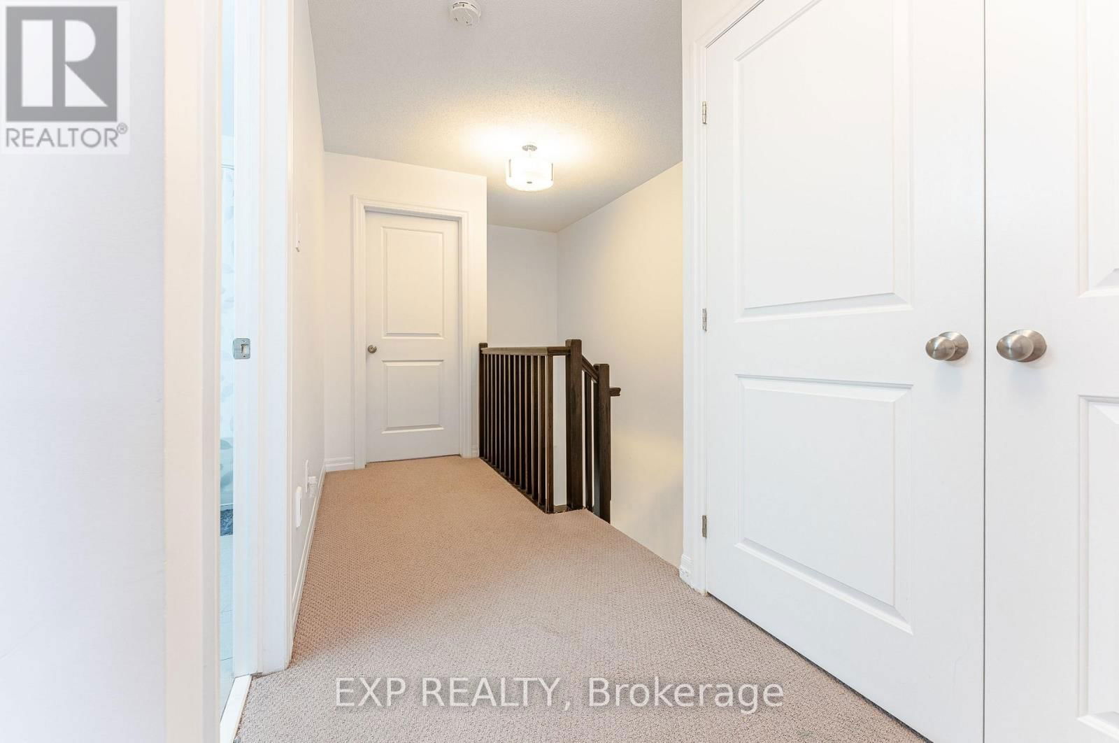 137 HAWKESWOOD DRIVE Image 35