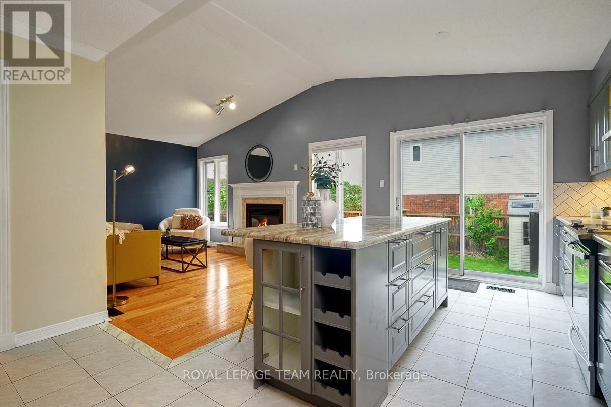 4 BURNLEY COURT Image 13