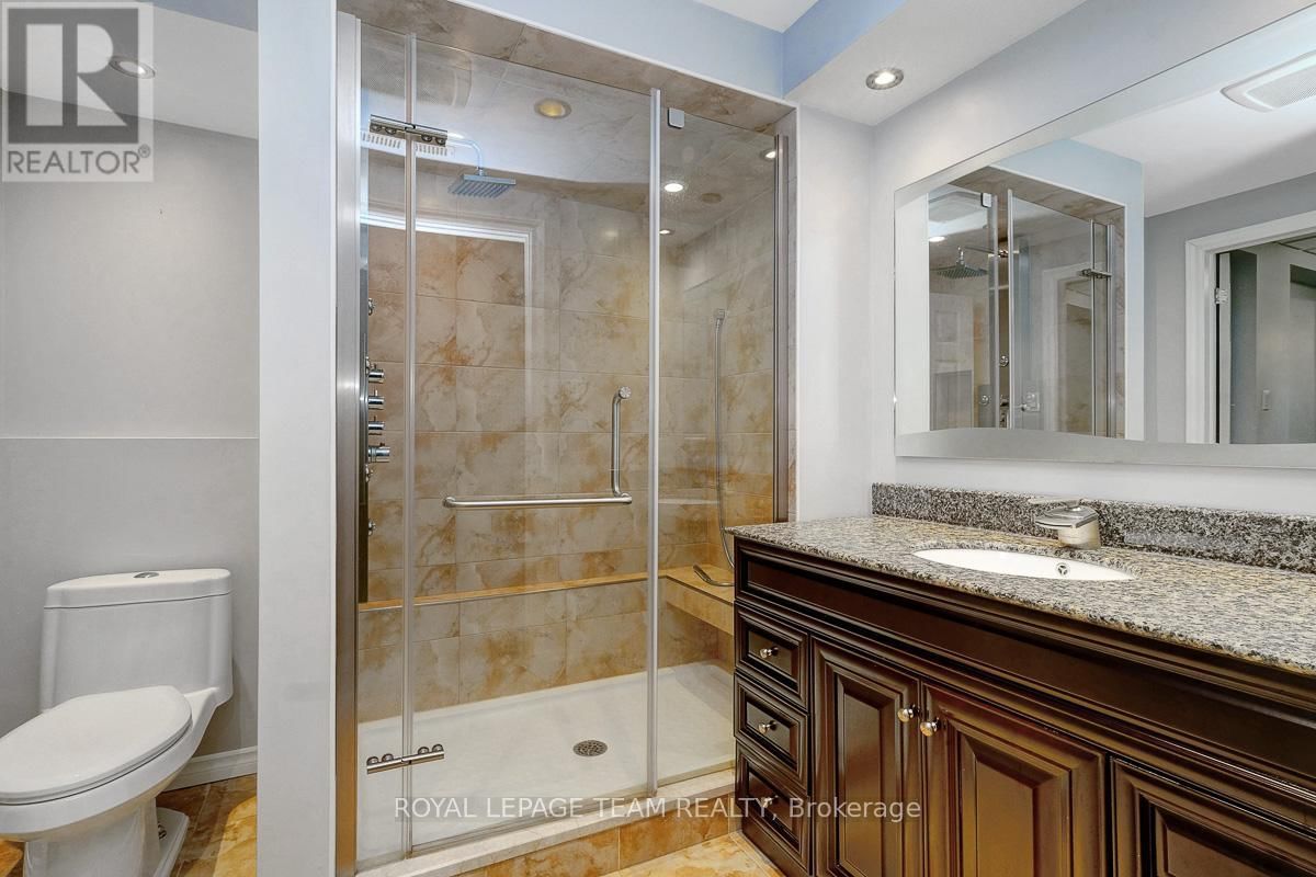 4 BURNLEY COURT Image 38