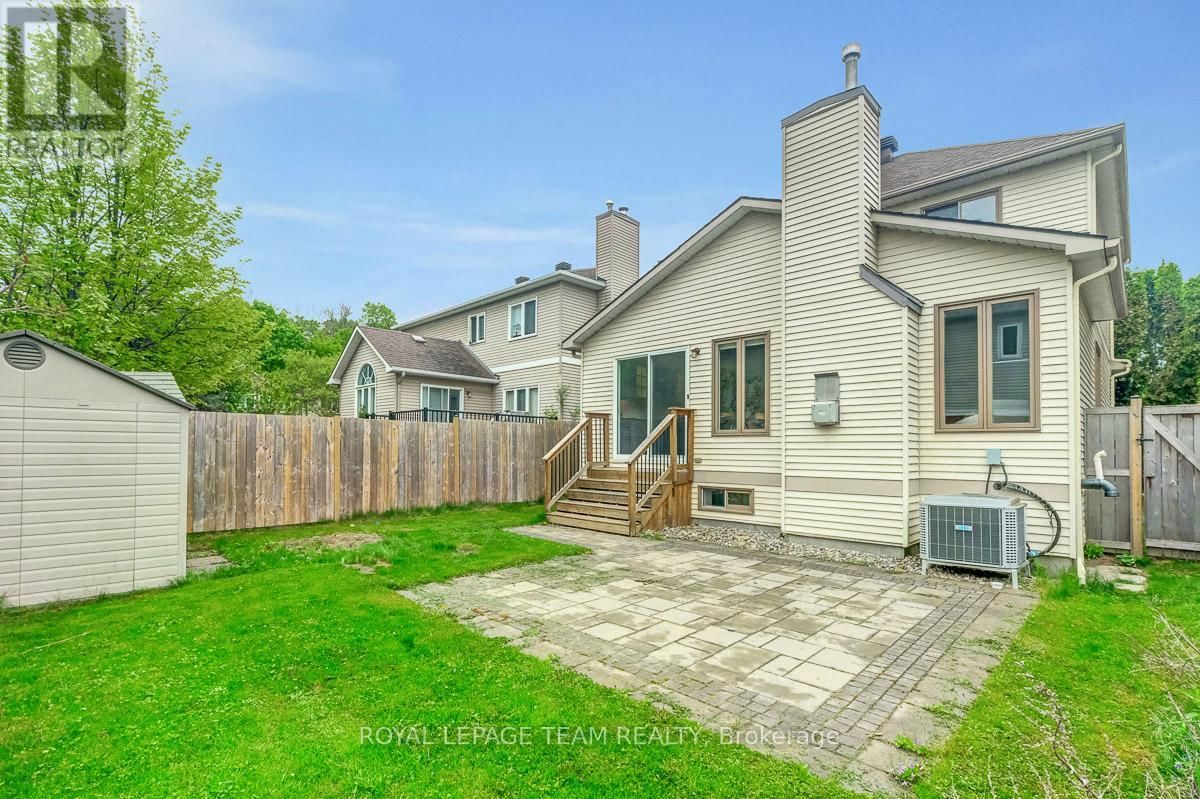 4 BURNLEY COURT Image 46