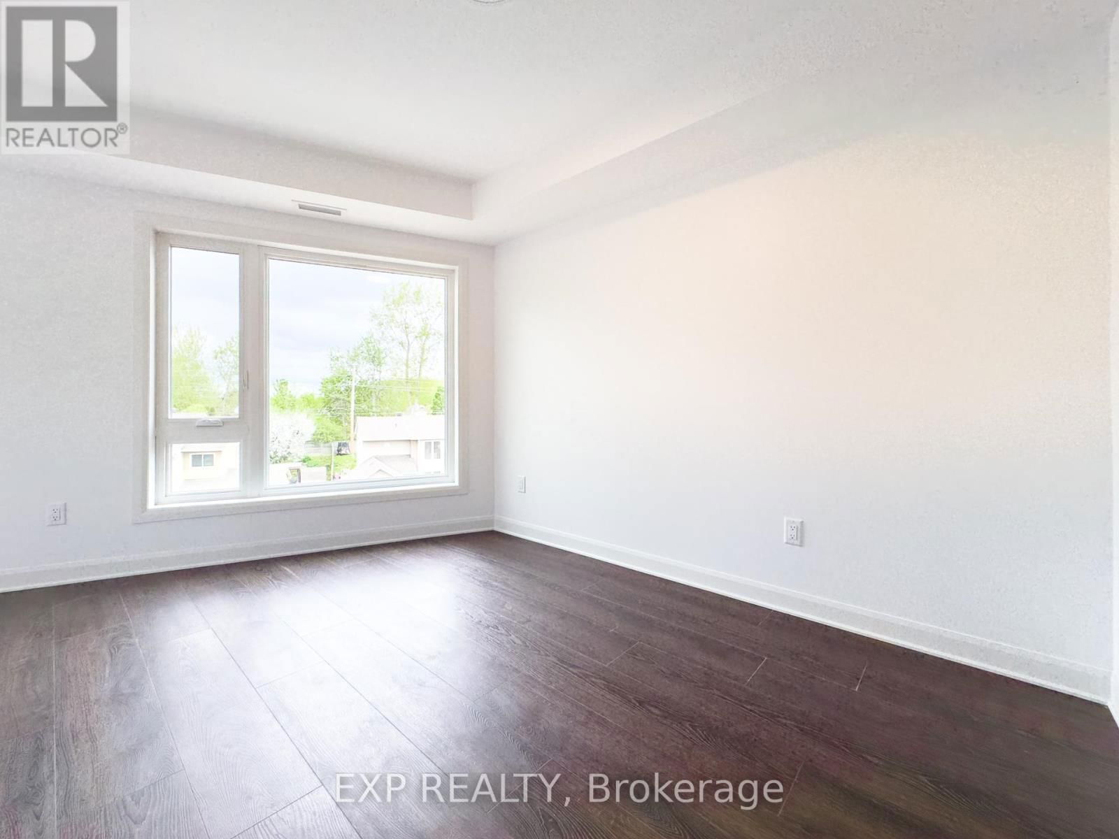 A - 25 FAIR OAKS CRESCENT Image 9