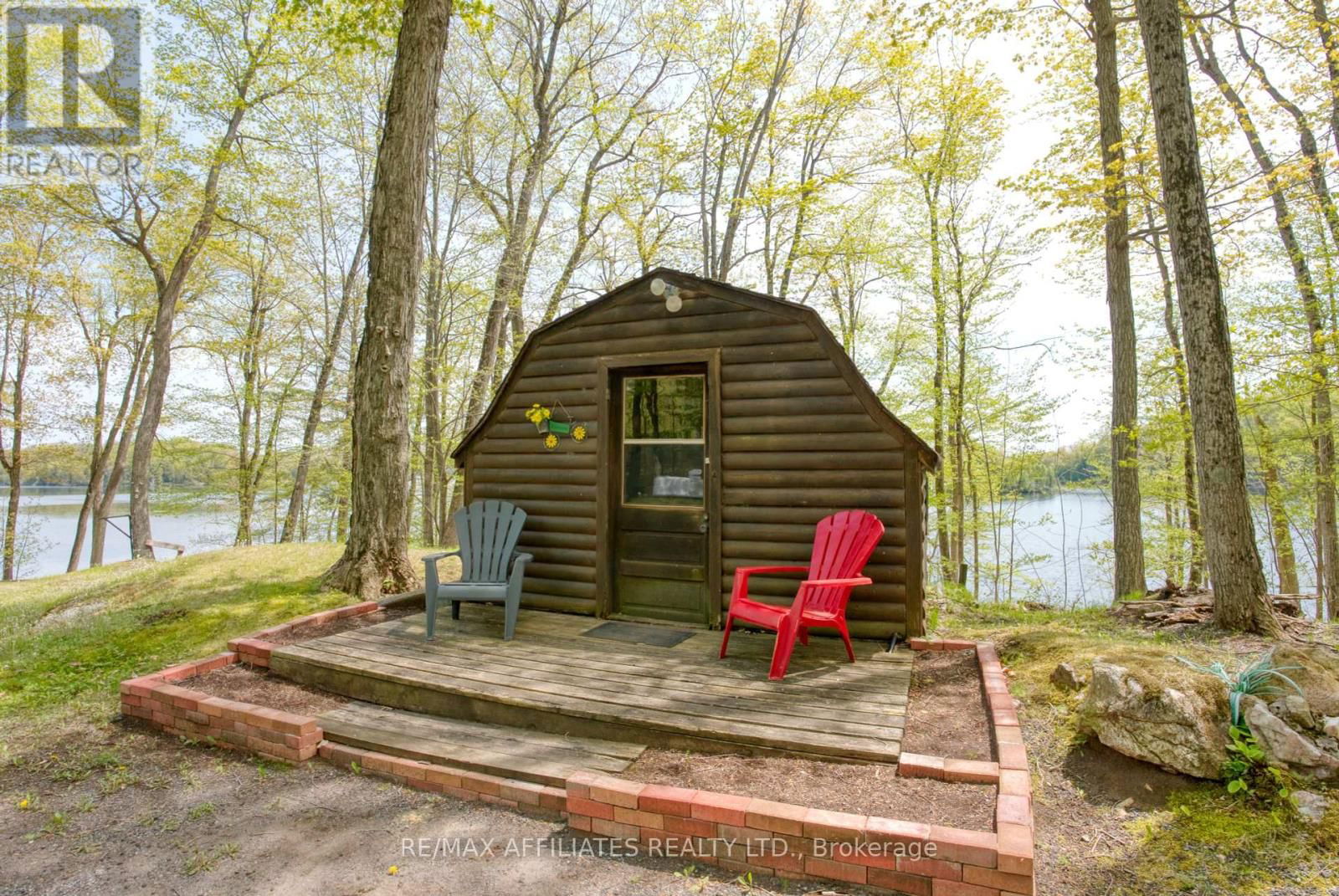 787 SHERBROOKE DRIVE EAST Image 32