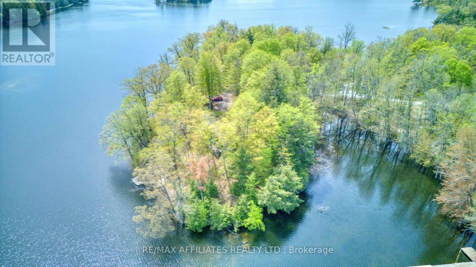 787 SHERBROOKE DRIVE EAST Image 35