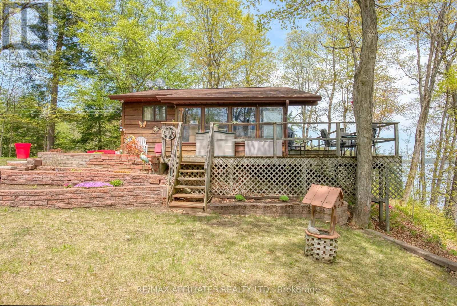 787 SHERBROOKE DRIVE EAST Image 8