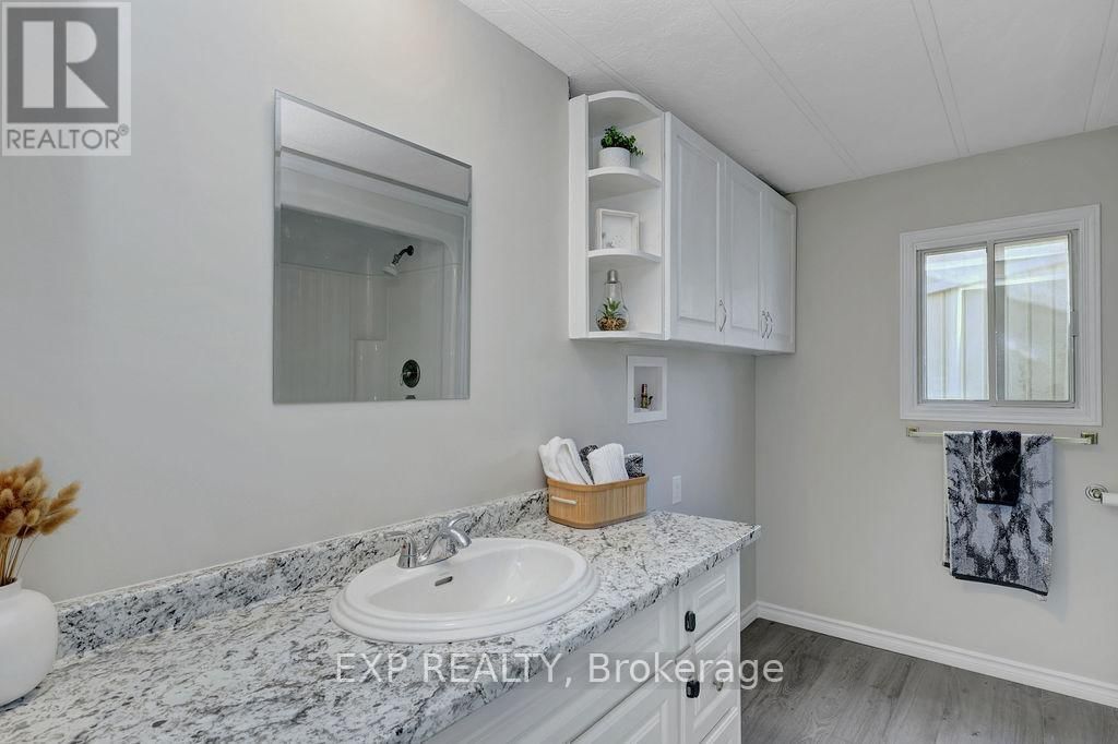 1027 VISTA BARRETT Image 18