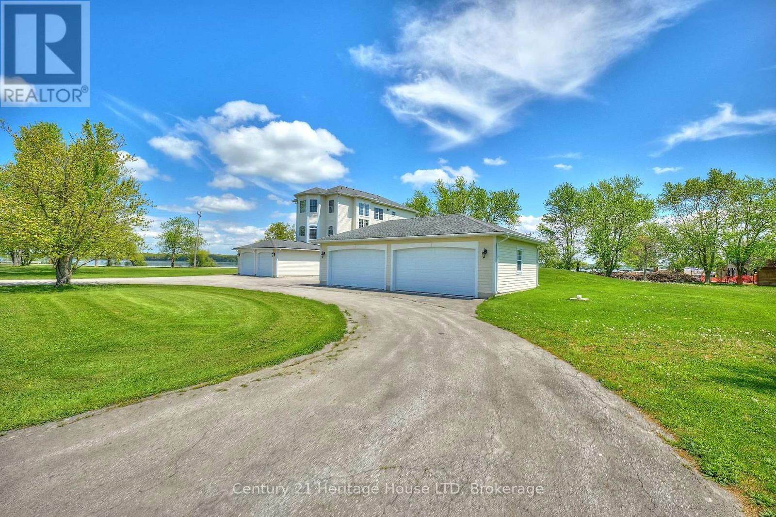 4069 NIAGARA RIVER PARKWAY PARKWAY Image 6