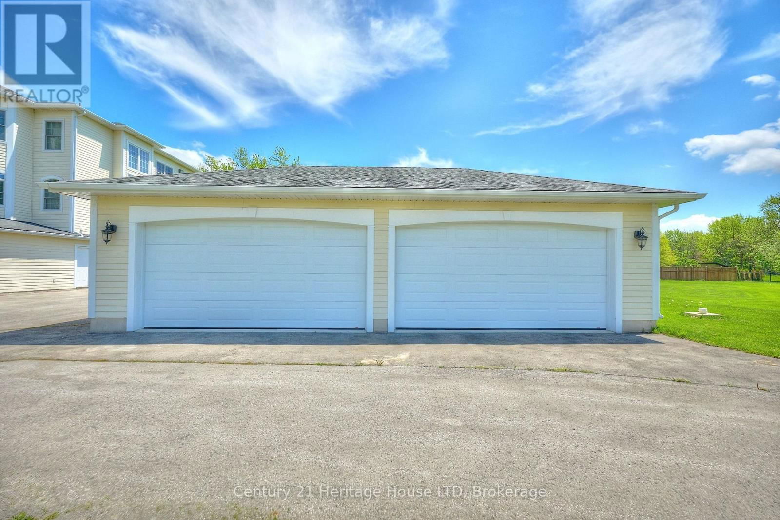 4069 NIAGARA RIVER PARKWAY PARKWAY Image 8