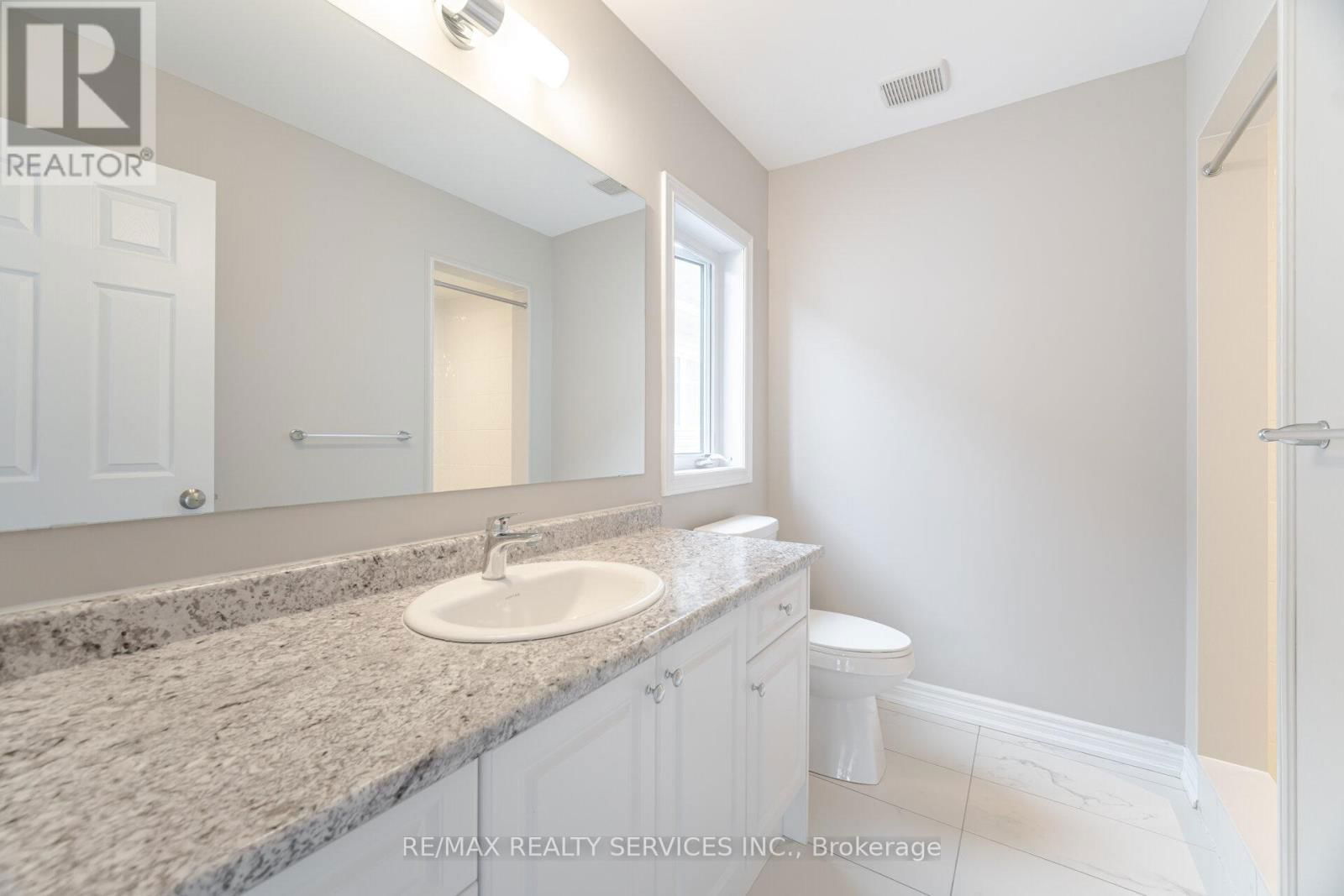 56 - 113 HARTLEY AVENUE Image 29
