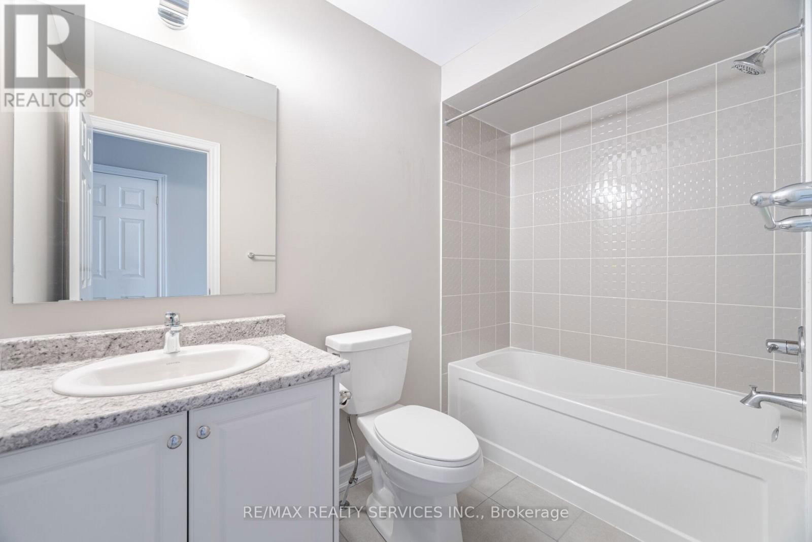56 - 113 HARTLEY AVENUE Image 38