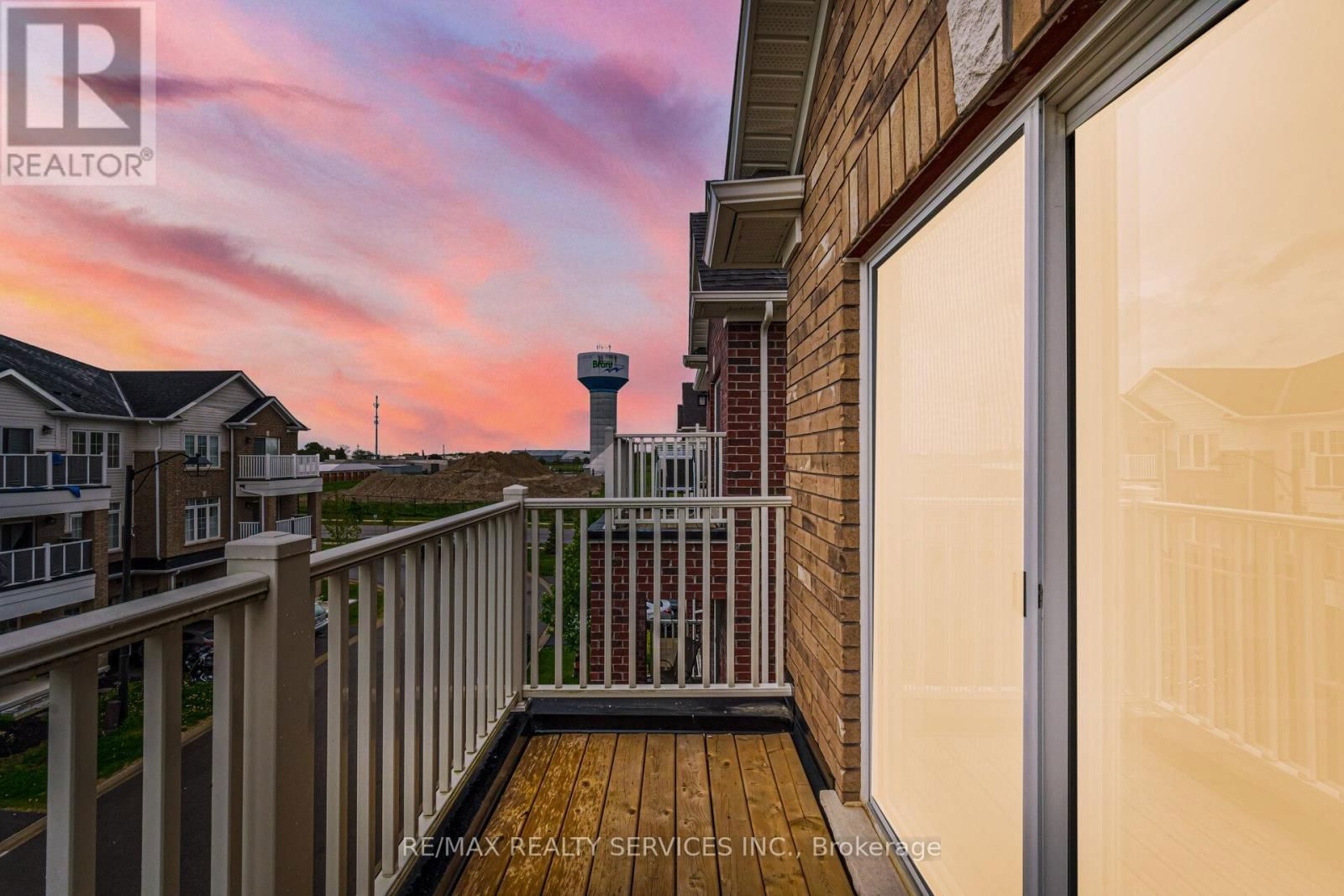 56 - 113 HARTLEY AVENUE Image 40