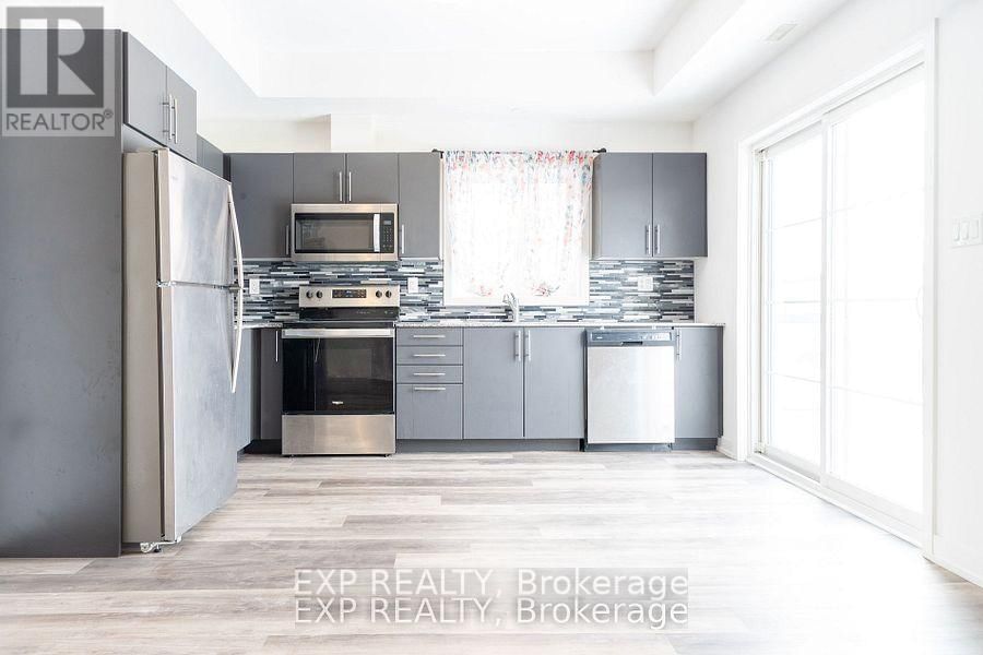 40 - 205 WEST OAK TRAIL Image 4