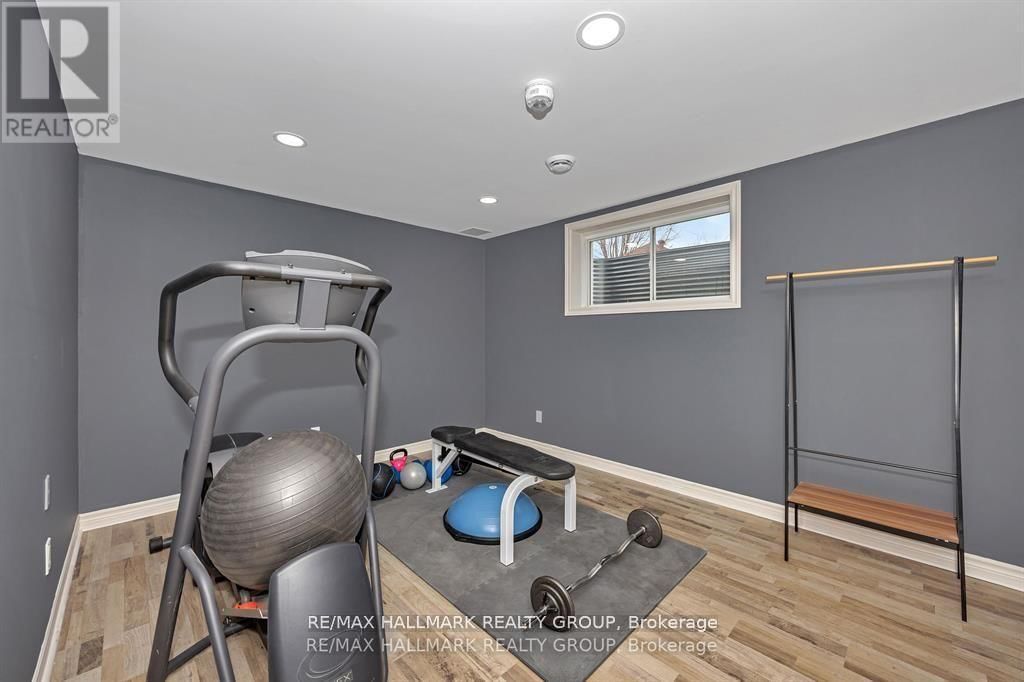 611 LAROQUE STREET Image 35