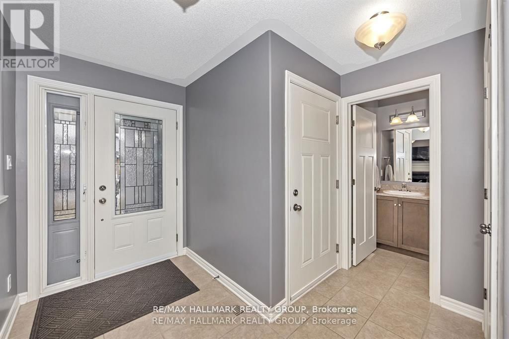 611 LAROQUE STREET Image 5