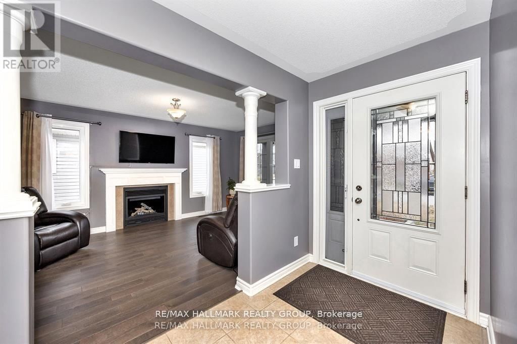 611 LAROQUE STREET Image 6