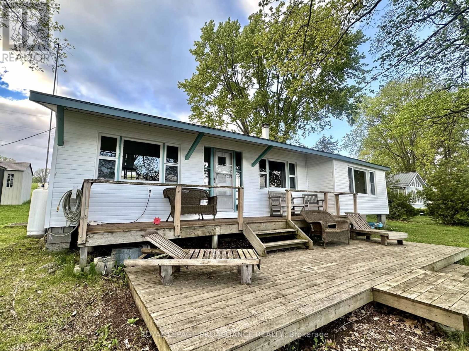 32 QUINTE VIEW ROAD Image 9