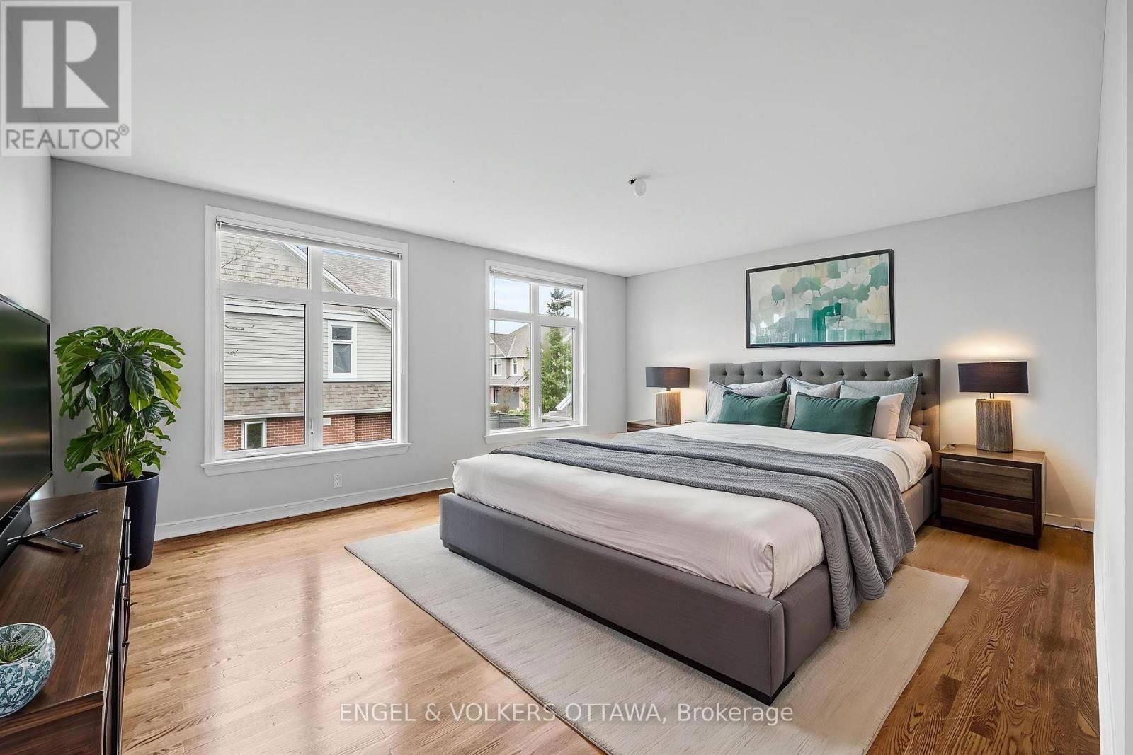 2368 VIRGINIA DRIVE Image 21