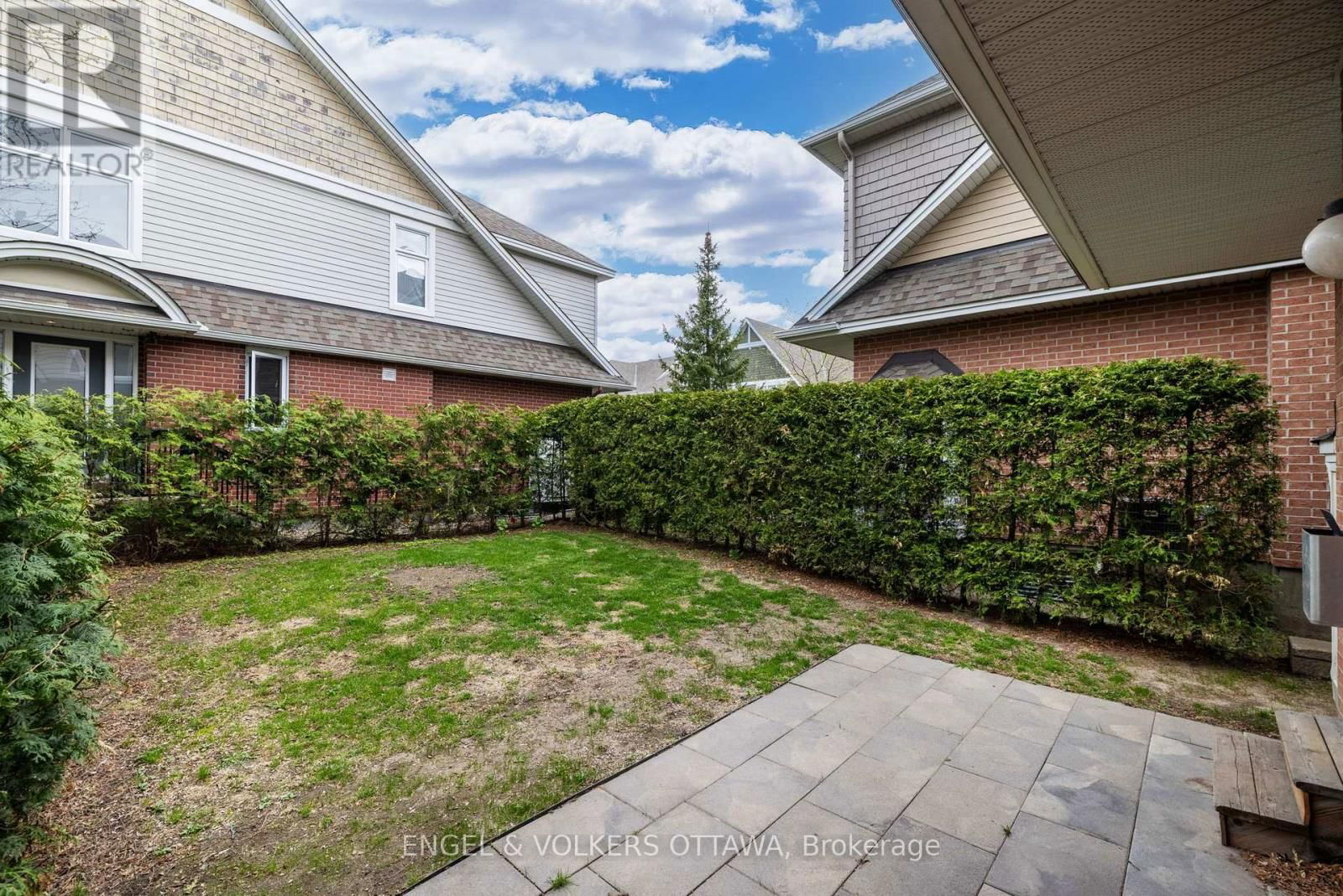 2368 VIRGINIA DRIVE Image 38