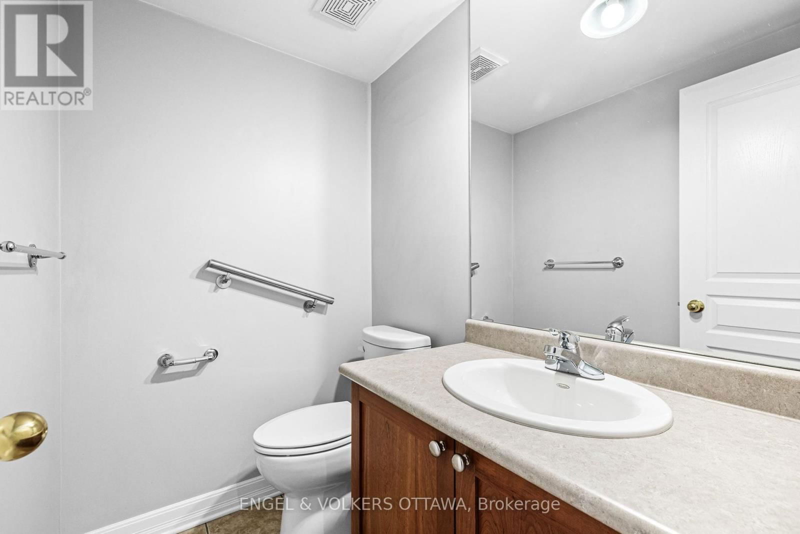 2368 VIRGINIA DRIVE Image 5