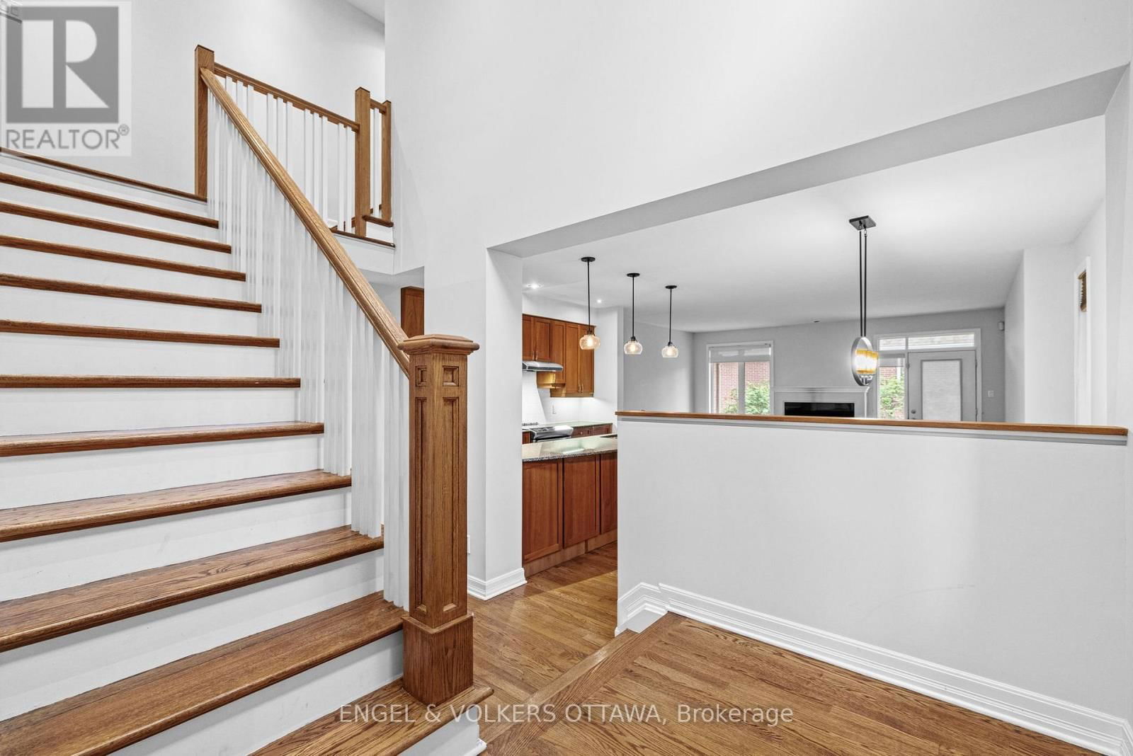 2368 VIRGINIA DRIVE Image 6