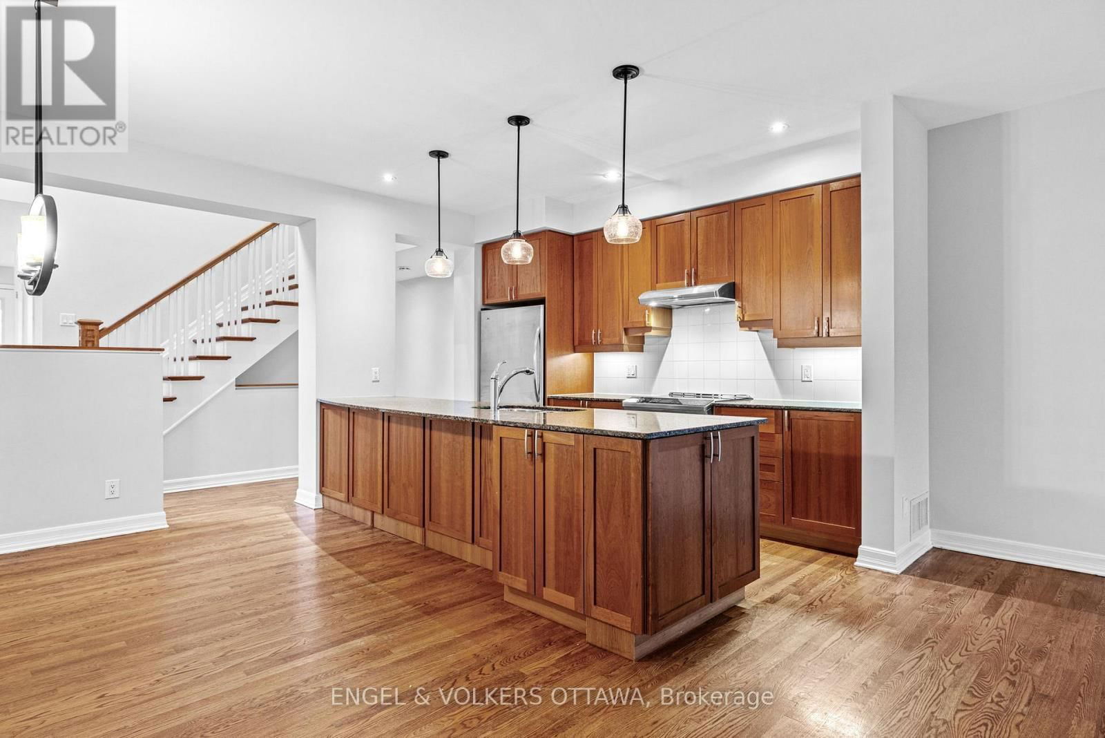 2368 VIRGINIA DRIVE Image 8