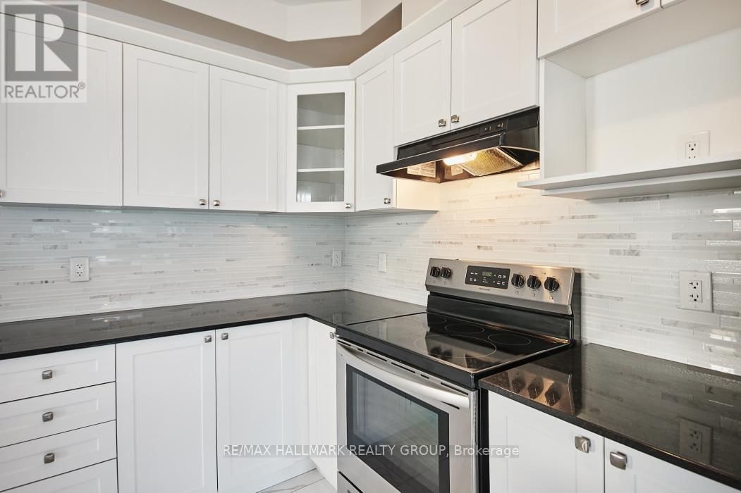 221 MERAK WAY Image 12