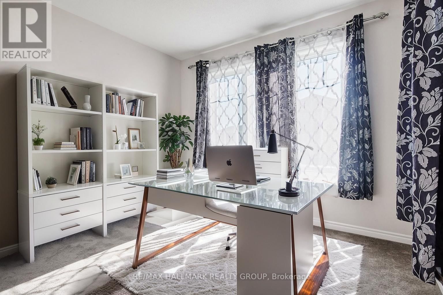 221 MERAK WAY Image 4
