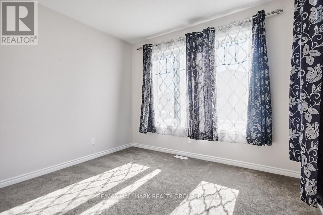 221 MERAK WAY Image 5