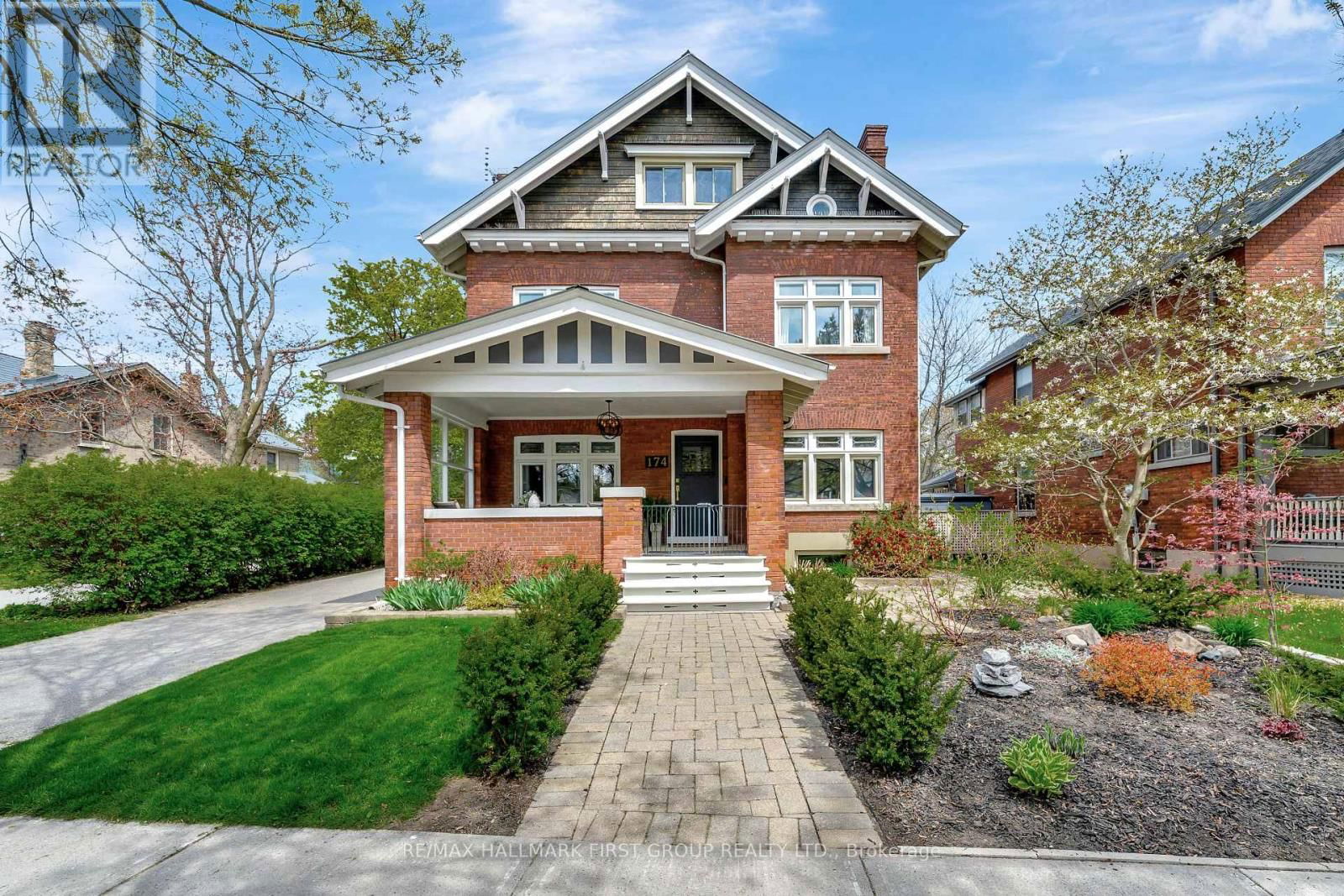 174 KING STREET WEST Image 1