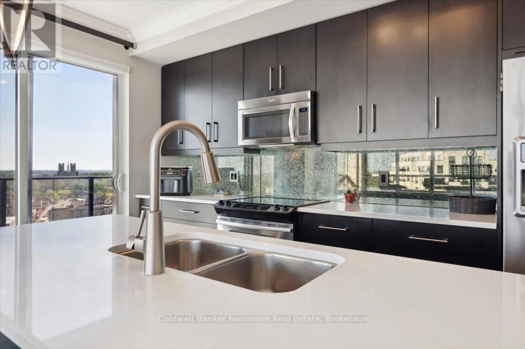 1607 - 160 MACDONELL STREET Image 13