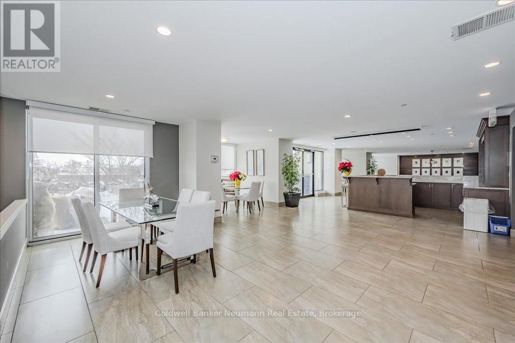 1607 - 160 MACDONELL STREET Image 37