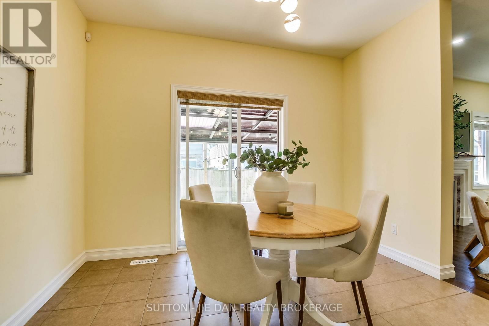 1260 LAWSON ROAD Image 9