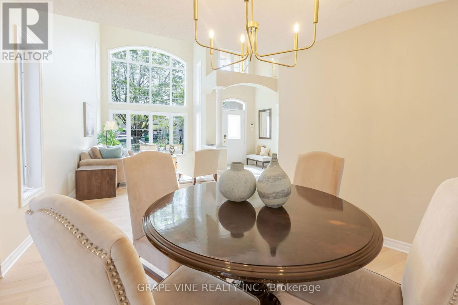 22 BLACKSHIRE CIRCLE Image 10