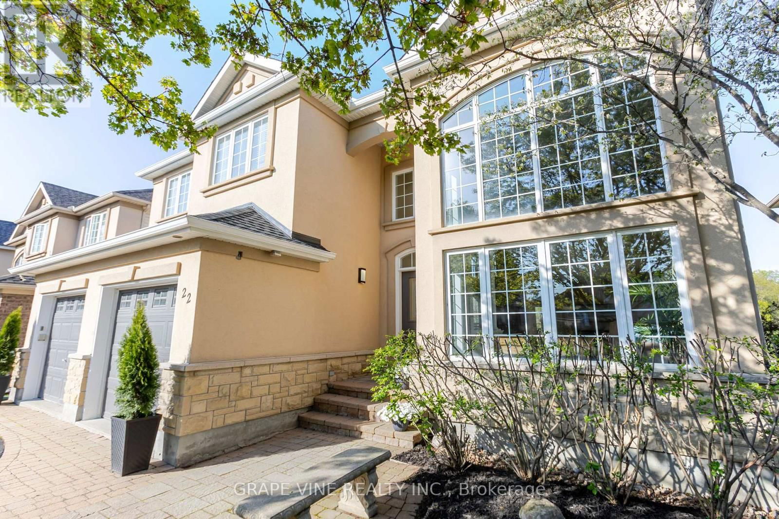 22 BLACKSHIRE CIRCLE Image 4