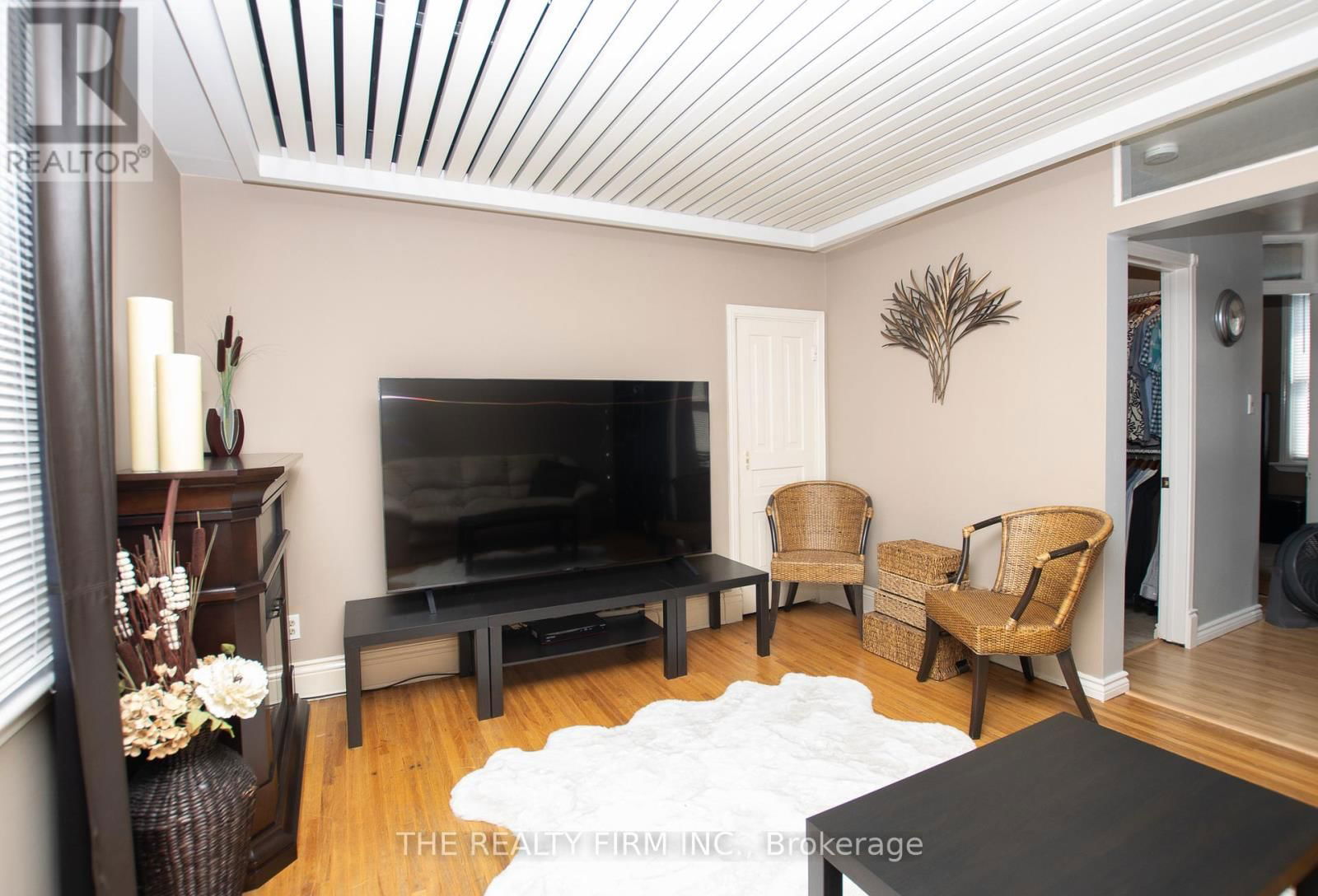 428 SAUL STREET Image 15