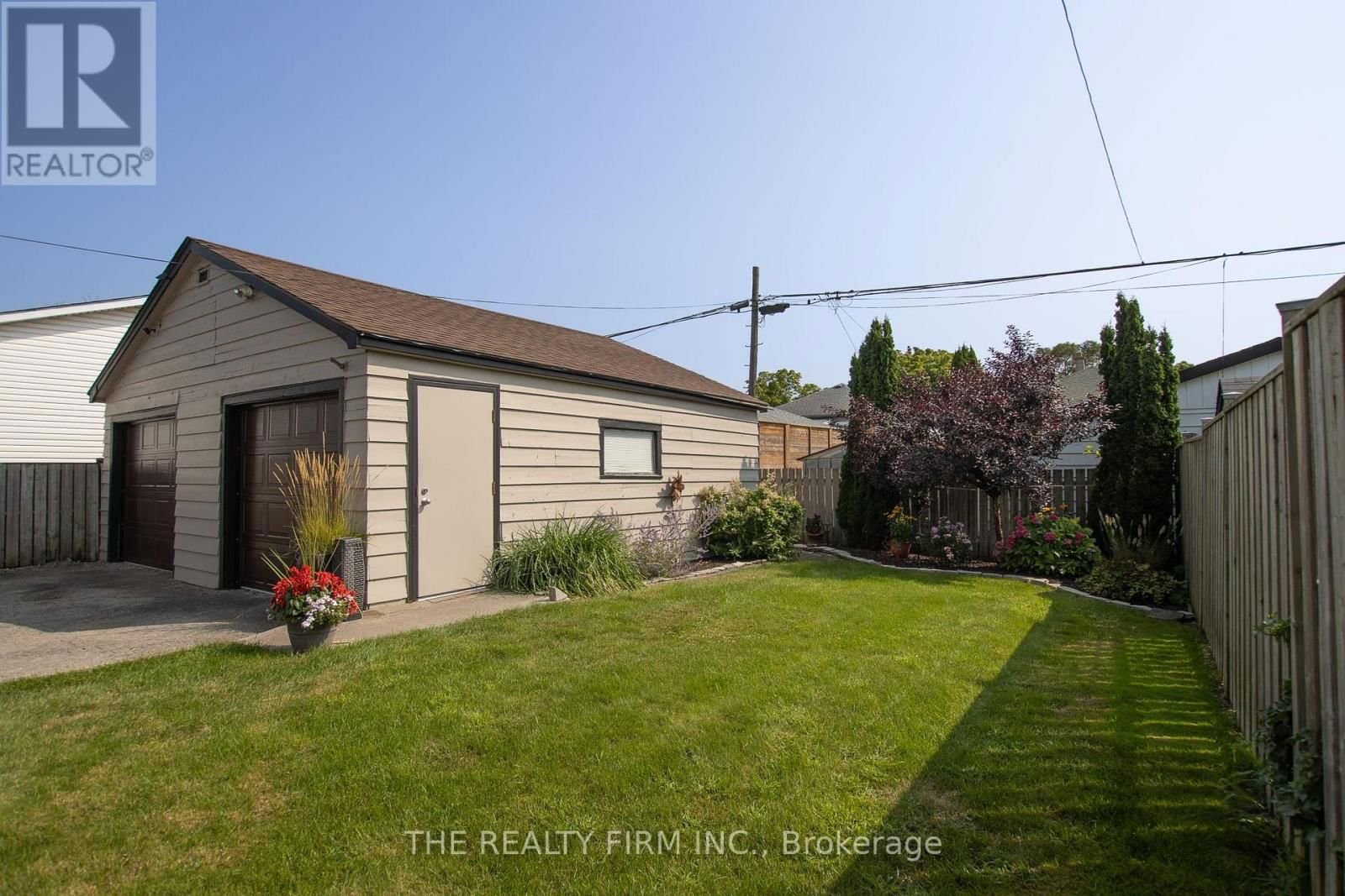 428 SAUL STREET Image 16